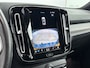 Volvo XC40 Recharge P8 AWD R-Design | 19" Allseason | Trekhaak | Parkeercamera | Stoel/Stuur/Achterbankverwarming | Warmtepomp | Adaptieve Cruise | BLIS | Keyless | Elektrische Achterklep