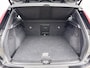 Volvo XC40 Recharge P8 AWD R-Design | 19" Allseason | Trekhaak | Parkeercamera | Stoel/Stuur/Achterbankverwarming | Warmtepomp | Adaptieve Cruise | BLIS | Keyless | Elektrische Achterklep