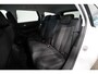 Peugeot 308 SW 1.2 PureTech Allure | Stoelverwarming | Navi | Parkeersensoren | All-season