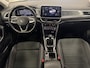 Volkswagen T-Roc 1.5 150pkTSI Style | 1e EIG. / NAVI / STOELMASAGE / FULL LED /