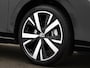 Volkswagen Golf 1.5 eHybrid 204pk DSG Life Edition · Camera · Apple/Android Car Play · Stoel&- Stuurverwarming · Sfeerverlichting · 18'' Inch · Garantie t/m 13-05-2029 of 100.000km