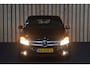 Mercedes-Benz B-klasse 180 Ambition Automaat Trekhaak Panoramdak PDC Navi Clima Cruise 2e eig. Nwe APK