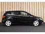 Mercedes-Benz B-klasse 180 Ambition Automaat Trekhaak Panoramdak PDC Navi Clima Cruise 2e eig. Nwe APK