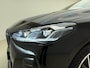 BMW 2-Serie Active Tourer 220i M Sport FULL OPTIONS -Massagestoel -Pano Dak -HeadUp -Trekhaak -Driving Ass Plus -Live Cockpit Prof -Led Adaptief -WiFi