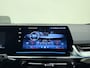 BMW 2-Serie Active Tourer 220i M Sport FULL OPTIONS -Massagestoel -Pano Dak -HeadUp -Trekhaak -Driving Ass Plus -Live Cockpit Prof -Led Adaptief -WiFi