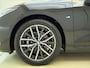 BMW 2-Serie Active Tourer 220i M Sport FULL OPTIONS -Massagestoel -Pano Dak -HeadUp -Trekhaak -Driving Ass Plus -Live Cockpit Prof -Led Adaptief -WiFi