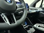 BMW 2-Serie Active Tourer 220i M Sport FULL OPTIONS -Massagestoel -Pano Dak -HeadUp -Trekhaak -Driving Ass Plus -Live Cockpit Prof -Led Adaptief -WiFi