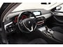 BMW 5-Serie 520i Executive Aut. [ Panoramadak Navi Trekhaak ]