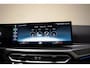 BMW i4 eDrive40 M-Sport shadow 84 kWh 3-Fase [ Leder Stoelverwarming Trekhaak Navi Sfeerverlichting Apple / Android ]