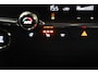 Mazda 3 2.0 e-SkyActiv-X 186pk Luxury [ LED Leder Navi Apple/Android Camera ]