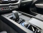 Volvo XC60 2.0 T8 Plug-in hybrid AWD Ultra Dark | Luchtvering | Trekhaak | 21 inch | 360 Camera | Longe Range