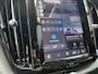 Volvo XC60 2.0 T8 Plug-in hybrid AWD Ultra Dark | Luchtvering | Trekhaak | 21 inch | 360 Camera | Longe Range