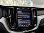 Volvo XC60 2.0 T8 Plug-in hybrid AWD Ultra Dark | Luchtvering | Trekhaak | 21 inch | 360 Camera | Longe Range