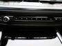 BMW 3-Serie Touring 320e Business Edition Plus | Automaat | LMV | Navigatie | Schuifdak | Stoel verwarming | Virtual cockpit | Leder | Parkeer sensoren | Elec. achterklep | Virtual cockpit | Camera | Climate control | Cruise control | DAB |