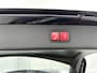 Mercedes-Benz E-klasse Estate 300 e Luxury Plug-In Hybride Trekhaak | Ledkoplampen | Distronic | Memory Voorstoelen | Zwarte Hemel | Stuur en Stoelverwarming. Inclusief 24 maanden Mercedes-Benz Certified garantie voor Europa.