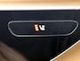 Mercedes-Benz E-klasse Estate 300 e Luxury Plug-In Hybride Trekhaak | Ledkoplampen | Distronic | Memory Voorstoelen | Zwarte Hemel | Stuur en Stoelverwarming. Inclusief 24 maanden Mercedes-Benz Certified garantie voor Europa.
