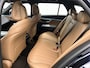 Mercedes-Benz E-klasse Estate 300 e Luxury Plug-In Hybride Trekhaak | Ledkoplampen | Distronic | Memory Voorstoelen | Zwarte Hemel | Stuur en Stoelverwarming. Inclusief 24 maanden Mercedes-Benz Certified garantie voor Europa.