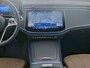 Mercedes-Benz E-klasse Estate 300 e Luxury Plug-In Hybride Trekhaak | Ledkoplampen | Distronic | Memory Voorstoelen | Zwarte Hemel | Stuur en Stoelverwarming. Inclusief 24 maanden Mercedes-Benz Certified garantie voor Europa.