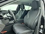 Peugeot 408 1.2 Hybrid Allure 145pk Automaat | Navigatie | Climate Control | Adaptieve Cruise Control | Achteruitrijcamera | 19" LMV | Keyless Entry/Start | LED | Apple Carplay/Android Auto |