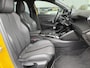 Peugeot 208 1.2 PureTech GT-Line | Carplay | Cruise & Climate control | PDC | Interesse in een bezichtiging of proefrit, bel of app met 06-24282842 / 06-42130156