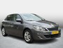 Peugeot 308 1.2 PureTech Blue Executive / Nwe Distributieriem + Waterpomp / Nwe Beurt / Trekhaak / Panoramadak / Dealeronderhouden /