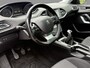 Peugeot 308 1.2 PureTech Blue Executive / Nwe Distributieriem + Waterpomp / Nwe Beurt / Trekhaak / Panoramadak / Dealeronderhouden /