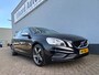 Volvo V60 1.6 T3 R-Design - Trekhaak - Dealer Onderhouden