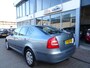Skoda Octavia 1.6 FSI Edition 100