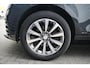 Land Rover Range Rover Velar 3.0 V6 AWD R-Dynamic HSE
