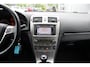 Toyota Avensis Wagon 1.8 VVTi Comfort Cruise/Camera/Stoelverwarming/Navi/Bluetooth/16"LM/RadioCD.AUX.USB/Trekhaak/APK:11-04-2027