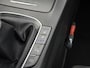 Hyundai i30 Wagon 1.5 T-GDi MHEV Premium / 18" N velgen / Trekhaak afneembaar 1410 kg / Vol leder / Stoelverwarming en verkoeling  / Stuurwiel verwarming / Navigatie / Full LED / Elektrische stoelverstelling / Achteruitrijcamera /