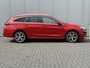 Hyundai i30 Wagon 1.5 T-GDi MHEV Premium / 18" N velgen / Trekhaak afneembaar 1410 kg / Vol leder / Stoelverwarming en verkoeling  / Stuurwiel verwarming / Navigatie / Full LED / Elektrische stoelverstelling / Achteruitrijcamera /