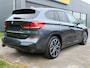 BMW X1 xDrive25e M-sport | PHEV | M pakket | Keyless entry | Camera | Elektrische stoelen met geheugen | Head up Display