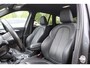 BMW X1 xDrive25e M-sport 220 PK | M pakket | Keyless entry | Camera | Stoelverwarming | Elektrische stoelen met geheugen | Head up Display | Elektrische Klep | 19 Inch |