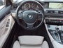 BMW 5-Serie 535i Upgrade Edition, Afn.Trekhaak / Leder / Xenon / Sensoren V + A / Bluetooth / Stoelverwarming / Climate Control / 20'' LMV