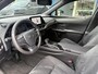 Lexus UX 250h Preference Line | 184pk | Stoel- & Stuurverwarming | Adaptive Cruise | Achteruitrijcamera | 18 Inch |