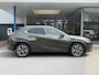 Lexus UX 250h Preference Line | 184pk | Stoel- & Stuurverwarming | Adaptive Cruise | Achteruitrijcamera | 18 Inch |