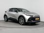 Toyota C-HR / C-HR+ 2.0 Plug-in Hybrid 220 Executive | Lichtmetalen velgen 19" | stuur verwarmd | suede interieurdelen |