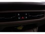 Volkswagen Multivan 1.5 eHybrid 245pk PHEV DSG L2 Edition 4Motion | IQ Matrix LED Koplampen | Trekhaak |  7 Zits | Elektrische Schuifdeuren & achterklep | Verwarmd stuur & stoelen | Travel Assist | Unieke Edition-uitvoering met zwart dak en accenten
