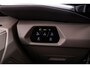 Volkswagen Multivan 1.5 eHybrid 245pk PHEV DSG L2 Edition 4Motion | IQ Matrix LED Koplampen | Trekhaak |  7 Zits | Elektrische Schuifdeuren & achterklep | Verwarmd stuur & stoelen | Travel Assist | Unieke Edition-uitvoering met zwart dak en accenten