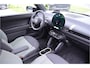MINI Cooper Mini E Blackyard 40.7 kWh NIEUWE AUTO! Stoelverwarmig | Camera | Carplay | Head Up Display | 17 " U-Spoke grey velgen! Nieuwprijs €32.990,-!!