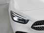 Mercedes-Benz B-klasse 200 Business Solution AMG | Panoramadak | Trekhaak | Achteruitrijcamera | Multibeam Koplampen | Inclusief 24 maanden MB Certified garantie voor Europa.