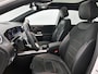 Mercedes-Benz B-klasse 200 Business Solution AMG | Panoramadak | Trekhaak | Achteruitrijcamera | Multibeam Koplampen | Inclusief 24 maanden MB Certified garantie voor Europa.