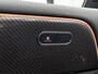 Mercedes-Benz B-klasse 200 Business Solution AMG | Panoramadak | Trekhaak | Achteruitrijcamera | Multibeam Koplampen | Inclusief 24 maanden MB Certified garantie voor Europa.