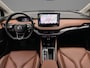 Skoda Enyaq iV 80 204pk Automaat Trekhaak, Warmtepomp, Lederen bekleding, Adaptive cruise control, 360 camera, Achteruitrijcamera, Navigatie