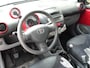 Toyota Aygo 1.0-12V Aspiration Red Navigator Airco