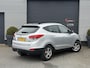 Hyundai ix35 2.0 CRDi Business Edition | Panoramadak | Camera | Navigatie | Trekhaak |