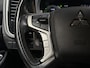 Mitsubishi Outlander Sport 2.0 PHEV Deluxe 204Pk Automaat (NAVIGATIE, CAMERA, LEDER/ALCANTARA, KEYLESS, SPORTSTOELEN, TREKHAAK, GETINT GLAS, CRUISE, NIEUWE APK, NIEUWSTAAT)