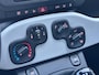 Fiat Panda 1.0 Hybrid Pandina Parkeersensoren achter / Apple Carplay / Aircro / Lichtsensor
