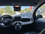Fiat Panda 1.0 Hybrid Pandina Parkeersensoren achter / Apple Carplay / Aircro / Lichtsensor